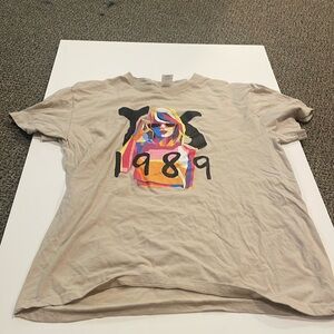 Taylor 1989 T- Shirt